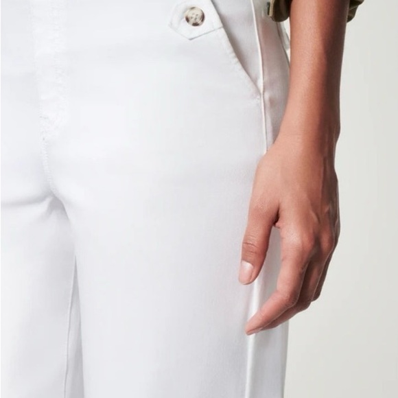 Spanx Stretch Twill Cropped Pants - Picture 9 of 14